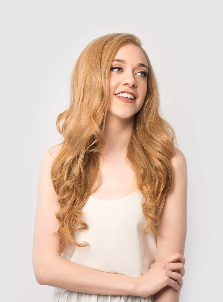 Hämmästyttävä hohto voidaan saavuttaa värjäämällä hiukset tällä sävyllä. klubnichnyj-blond_ (1)