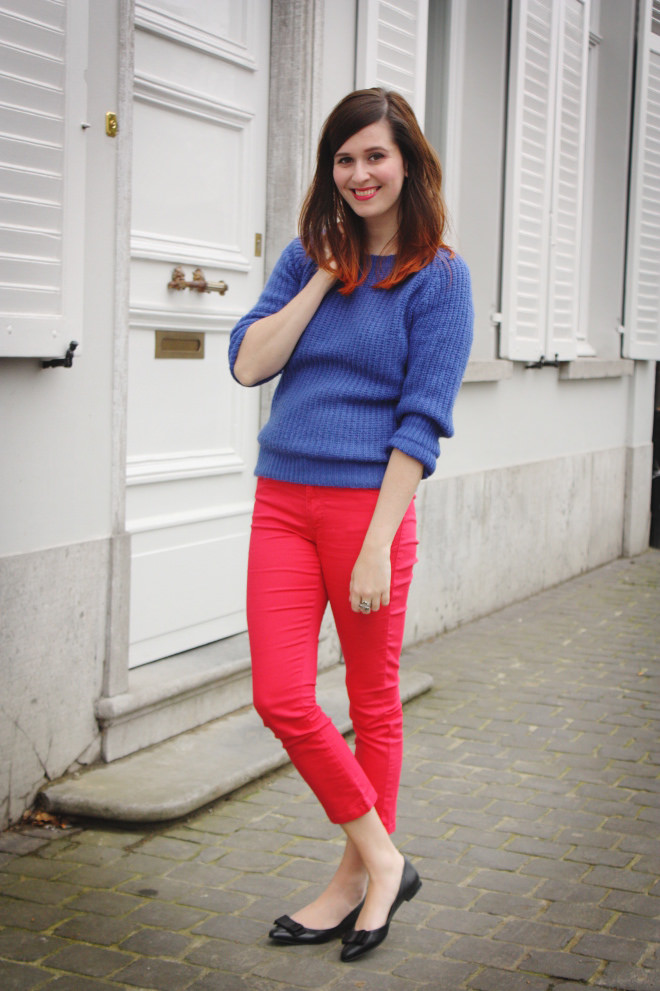 Les ballerines conviennent aux styles courts krasnye-bryuki-zhenskie_ (21)