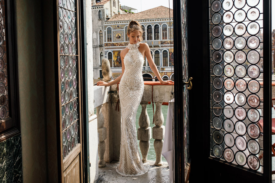 La petite sirène aux filets de pêche svadebnye-platya-foto_ (28)