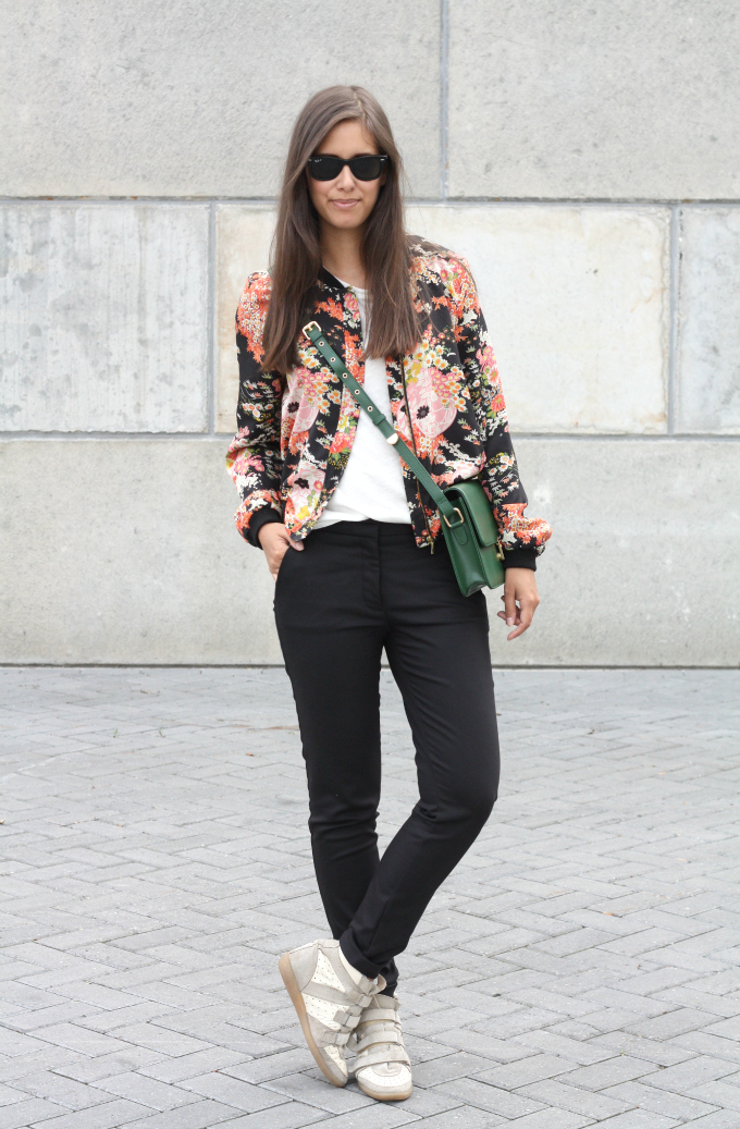 Motifs floraux zhenskaya-kurtka-bombardier_ (40)