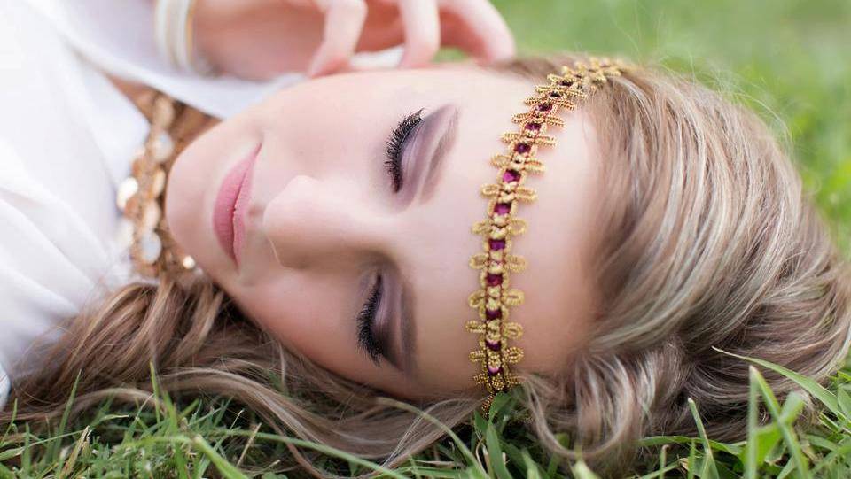 Convient à presque tout le monde grecheskaya-pricheska-foto_3