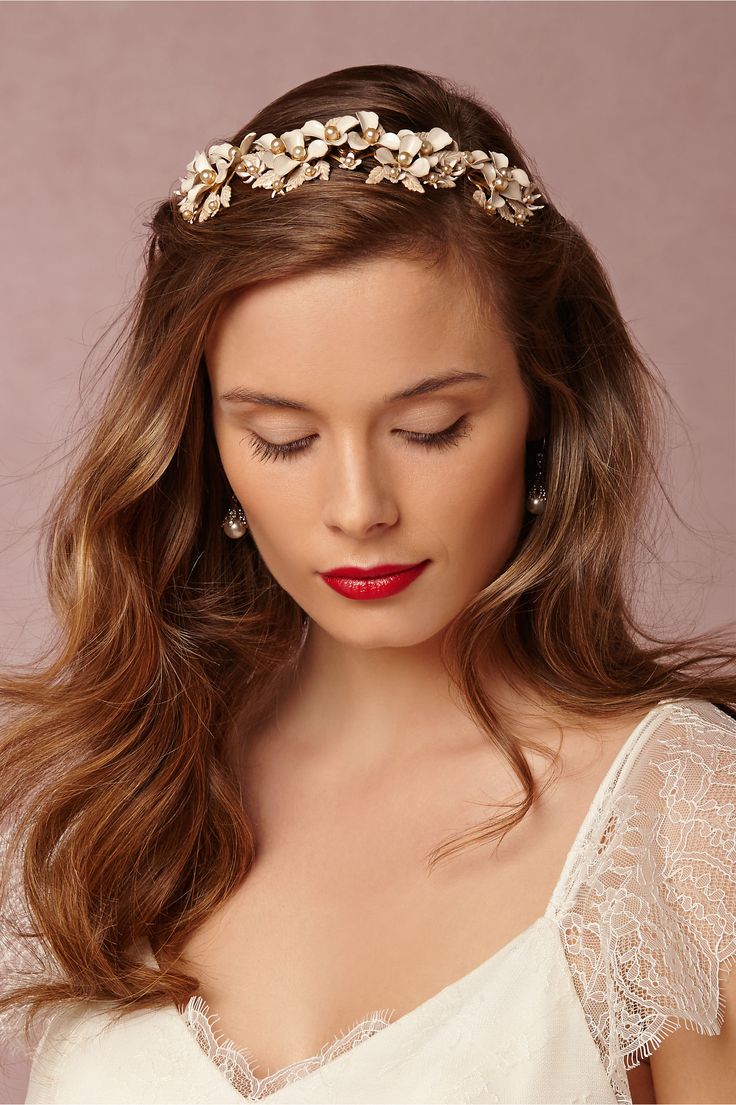 Féminin et élégant grecheskaya-pricheska-foto_47