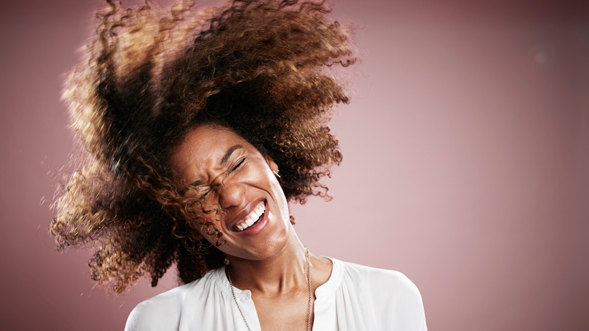 Manipulation douce qui cause un minimum de dommages aux boucles himicheskie-zavivki-na-srednie-volosy-foto_10