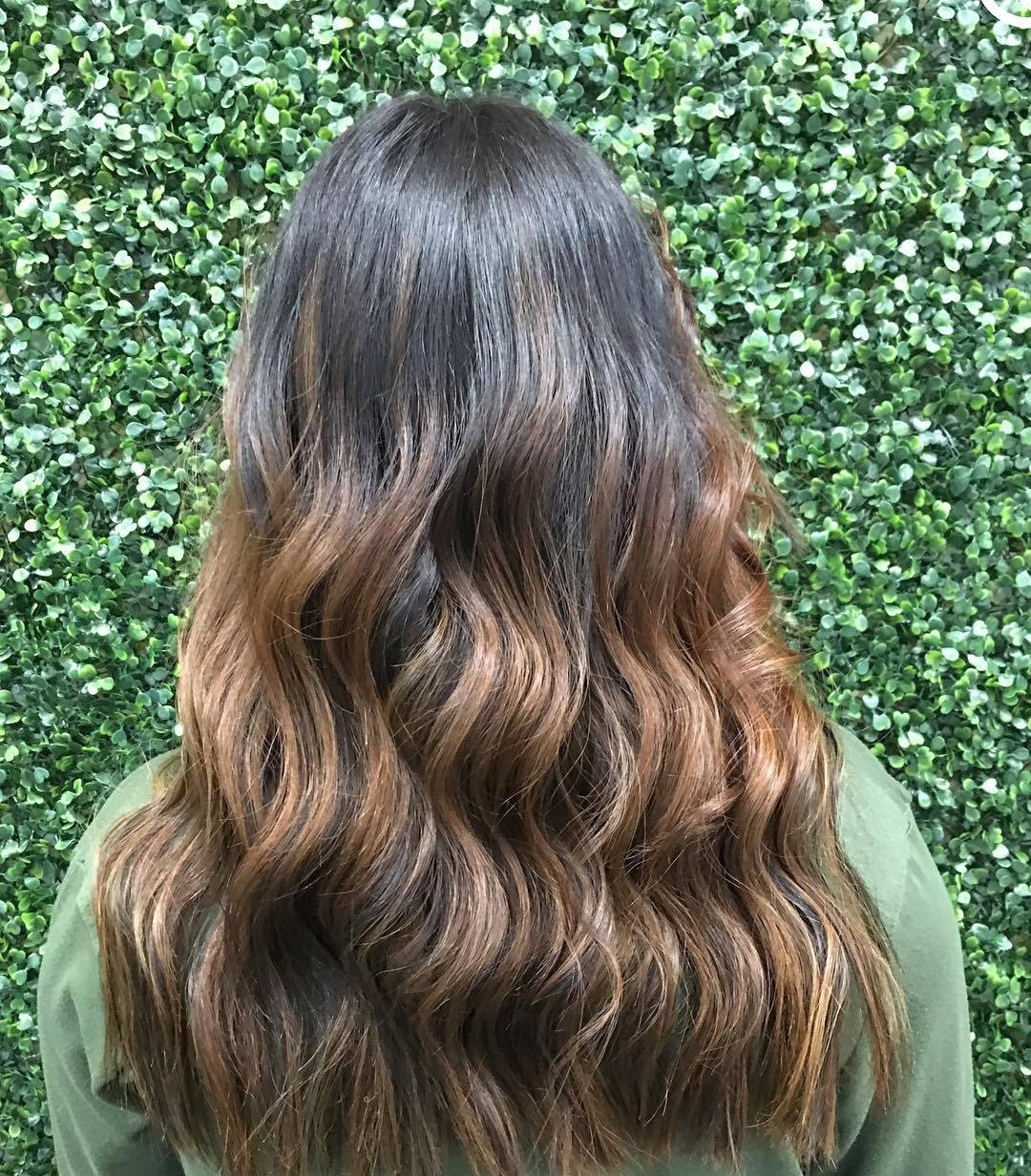 Ombre sur les boucles sombres kashtanovyj-tsvet-volos-foto_ (22)