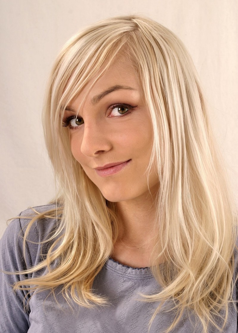 Convient aussi bien aux blondes qu'aux brunes kosaya-chelka-foto_7