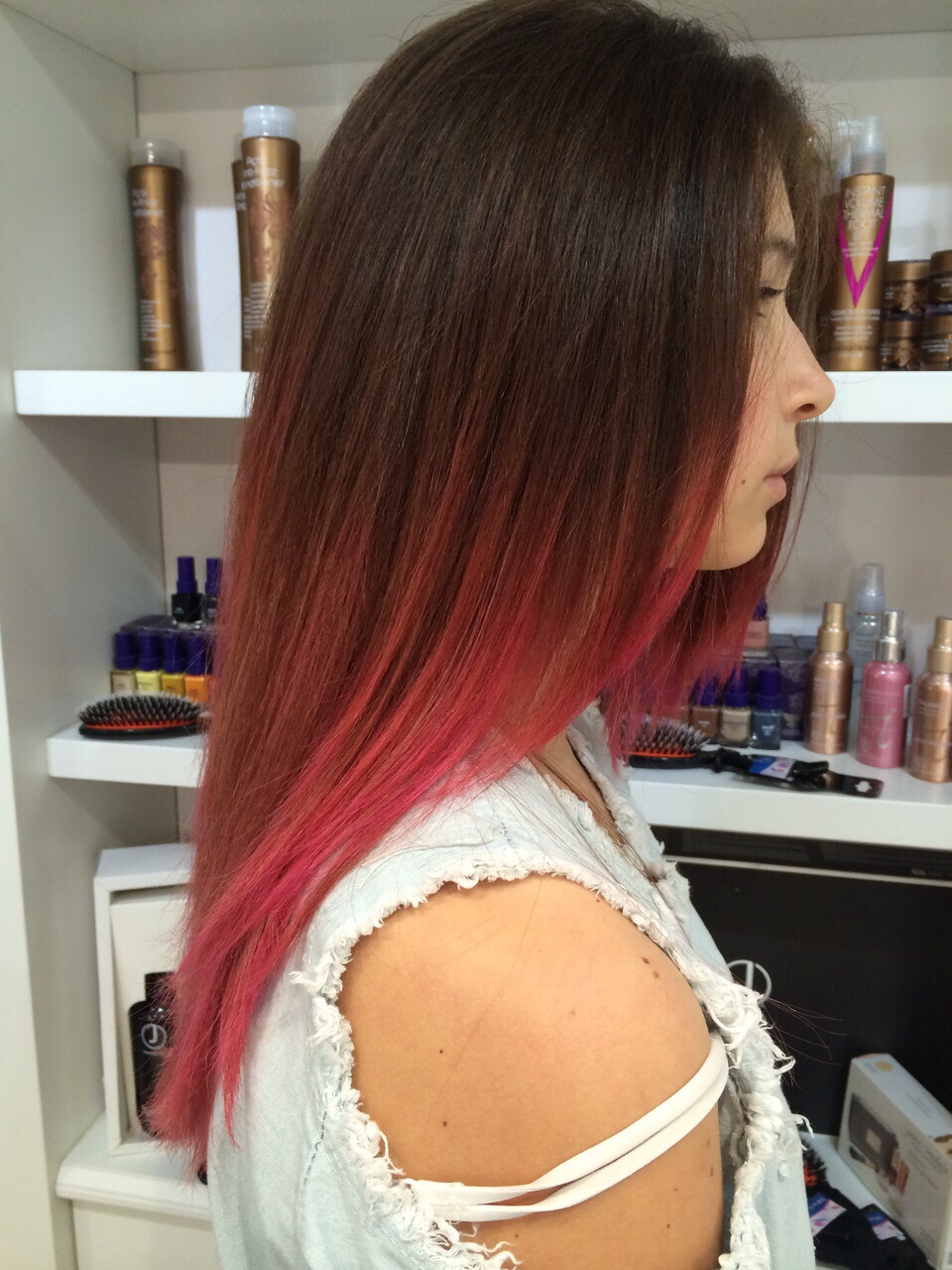 Pour les personnalités lumineuses melirovanie-na-temnye-volosy-foto_31