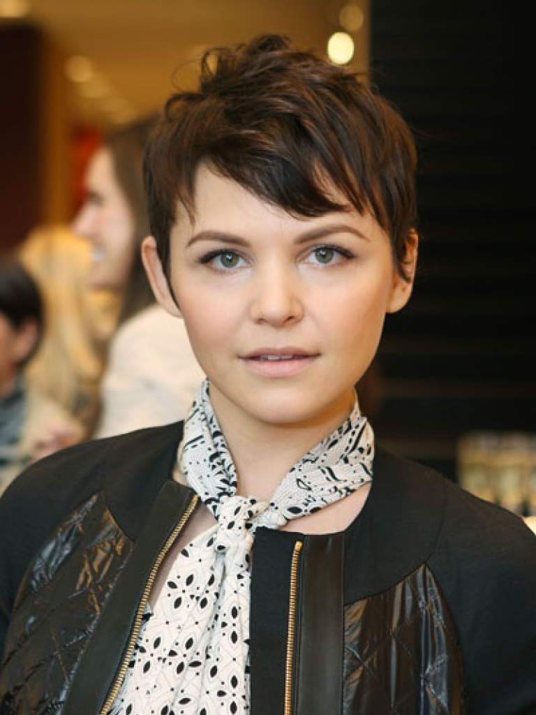 Un tel choix est fait par des filles confiantes. strizhka-piksi-foto_5