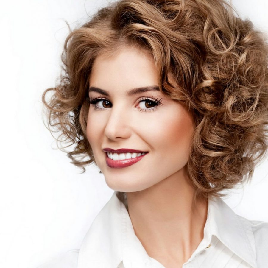 Boucles mignonnes dlinnoe-kare-foto_29