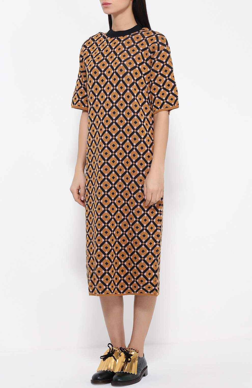 korichnevoe-plate-foto_45