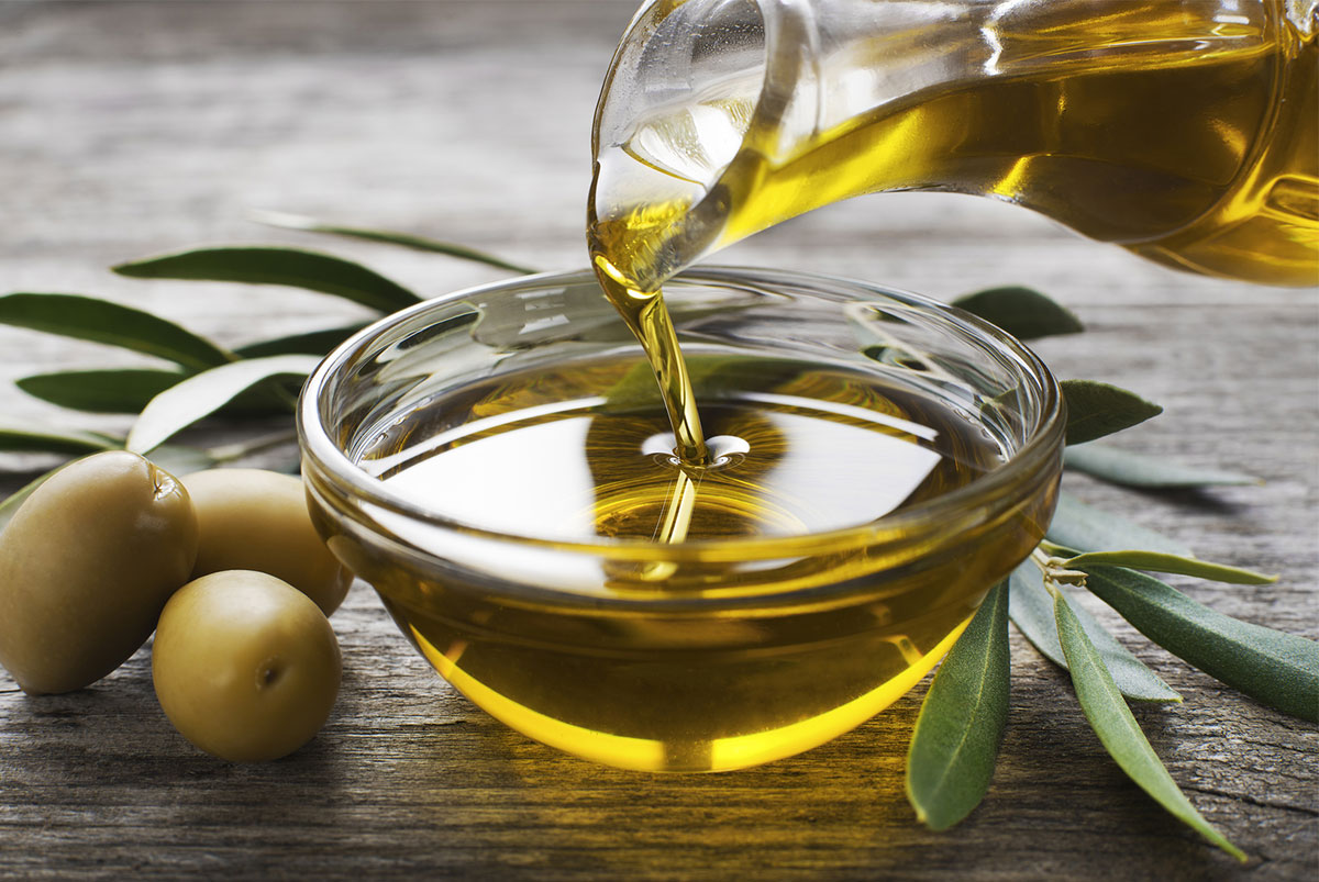 Huile d'olive cicatrisante maska-dlya-rosta-volos_6