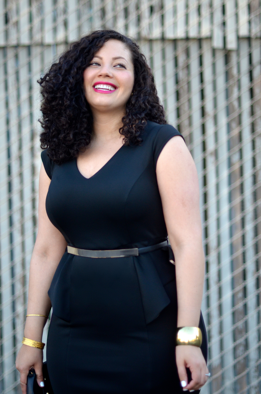 plaque-s-baskoj-foto_48