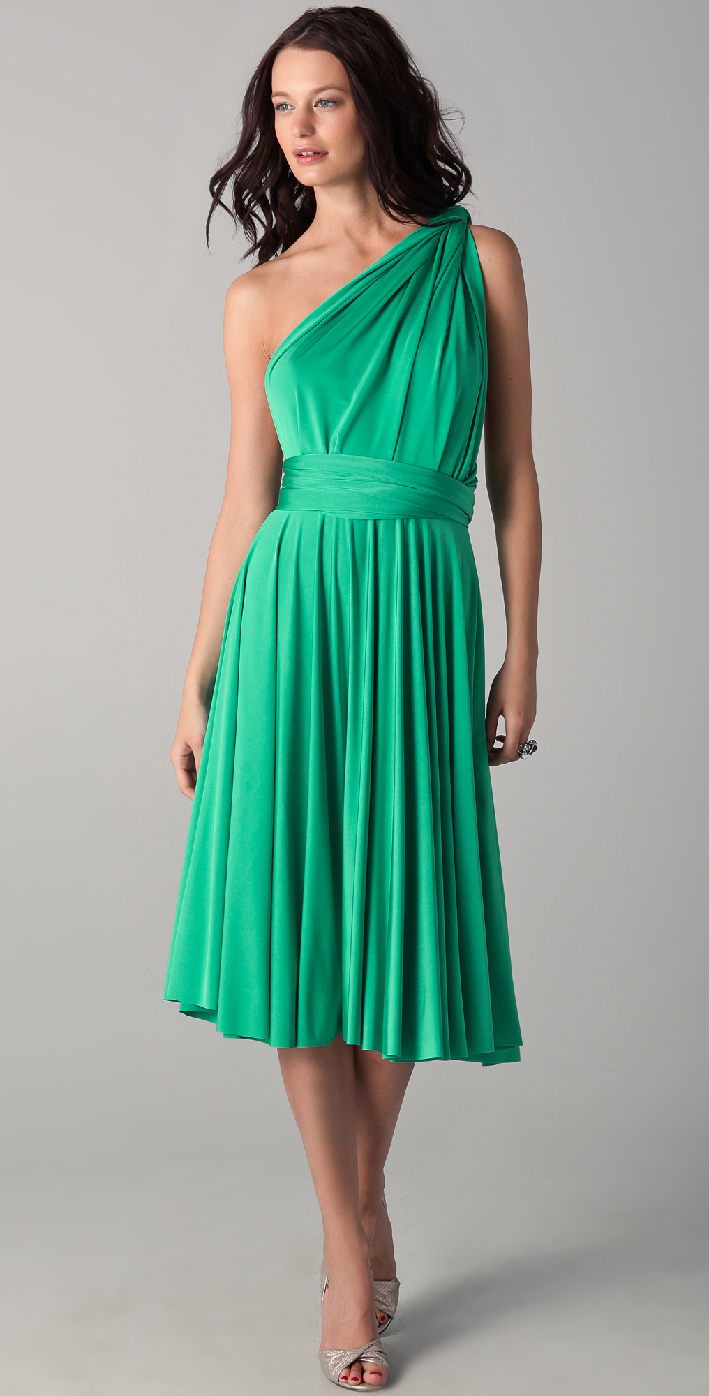 Moderne et féminin plaque-transformateur-foto_35