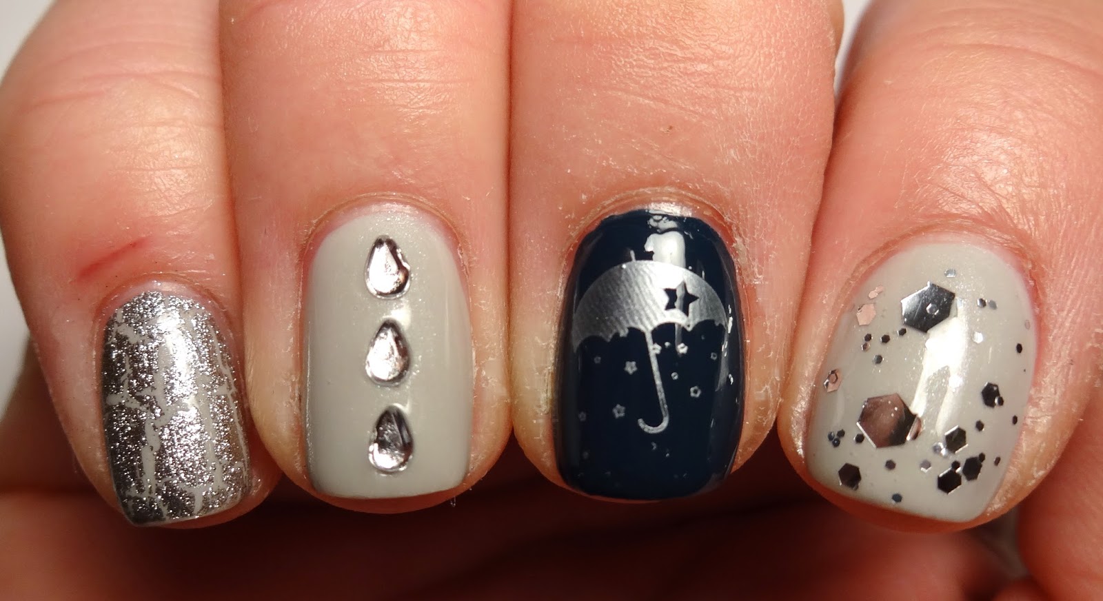 shilak-foto-nogtej-s-risunkami_29