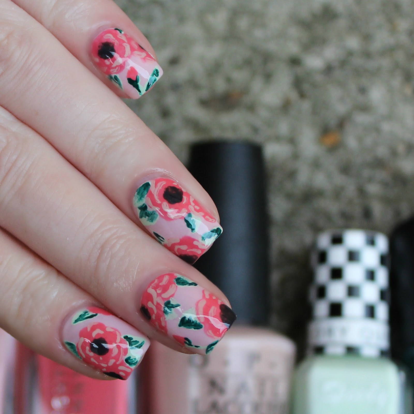 Exquisément shilak-foto-nogtej-s-risunkami_51