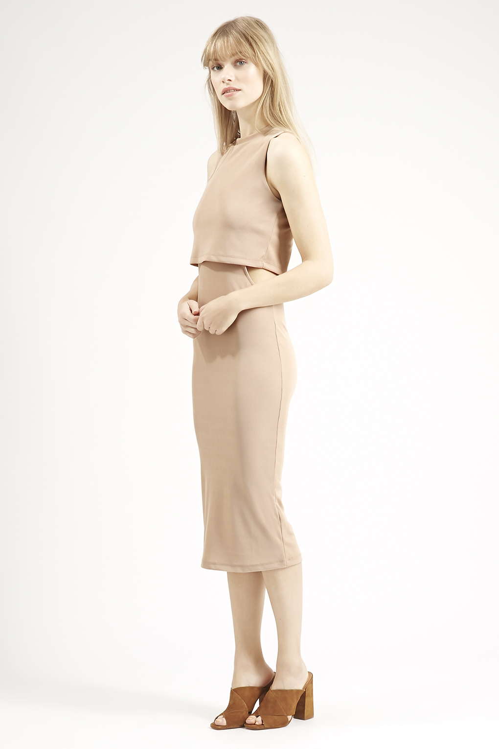 bezhevoe-plate-foto_45