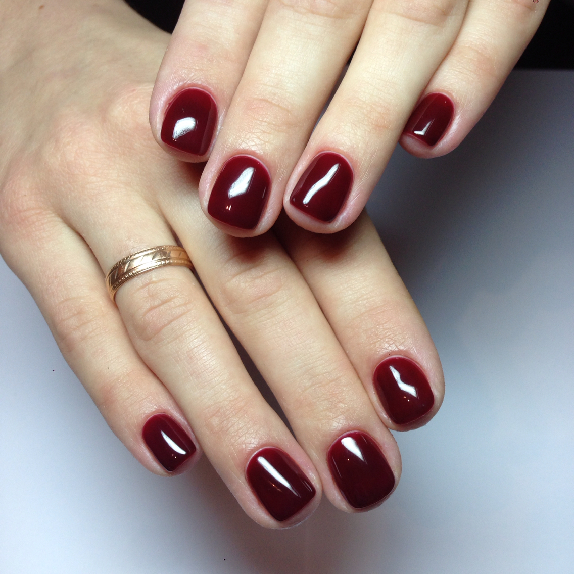 krasnyj-manikyur-foto_15