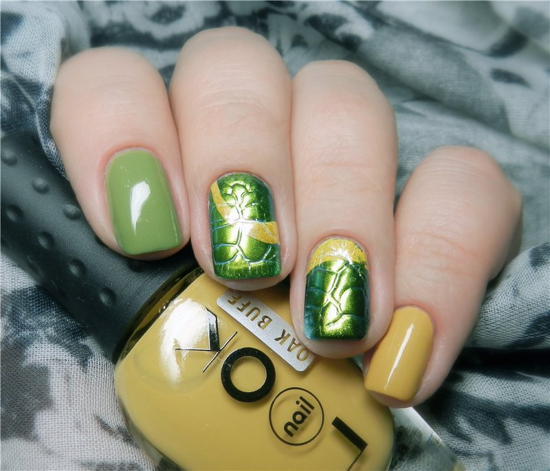 zheltyj-manikjur-foto_36