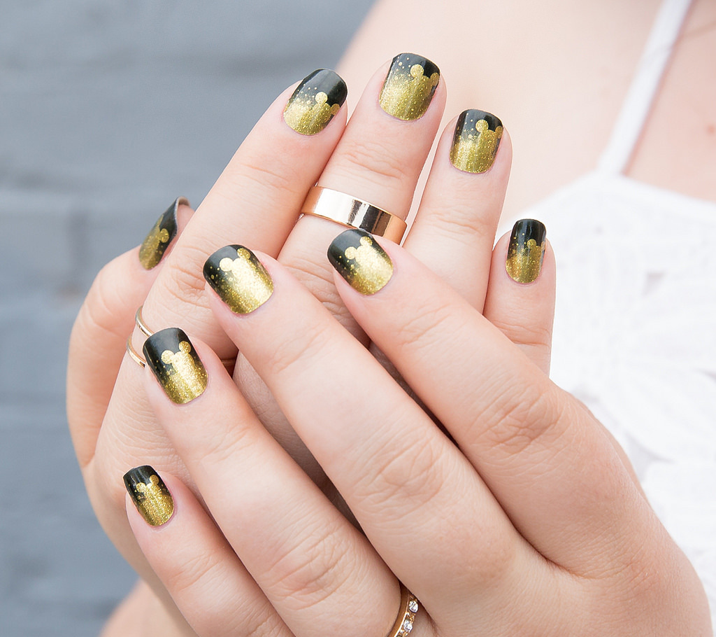 Musse öron manikyur-s-risunkom-foto_ (25)