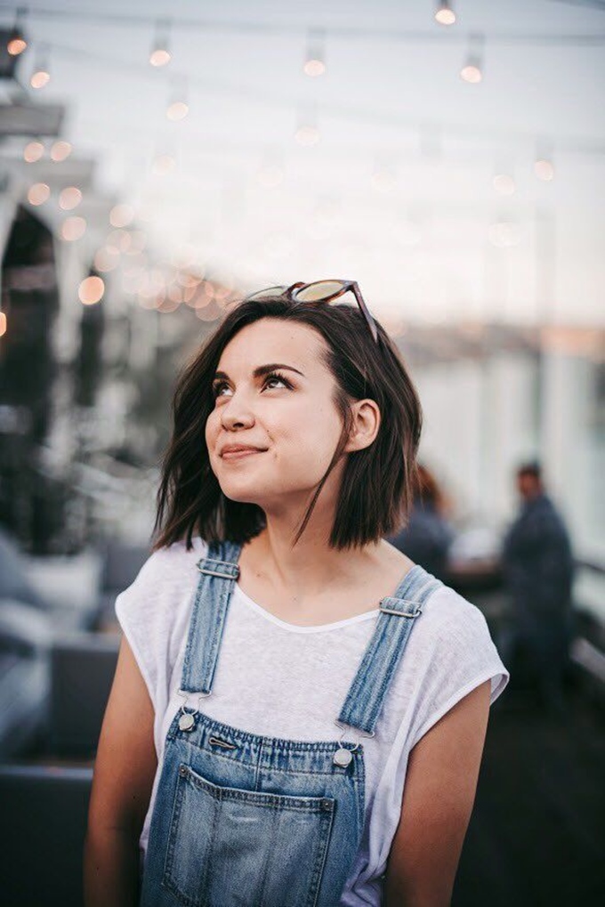 La coupe de cheveux envoûtante de bob est la meilleure idée pour une cure de jouvence radicale strizhka-bob-photo_ (45)