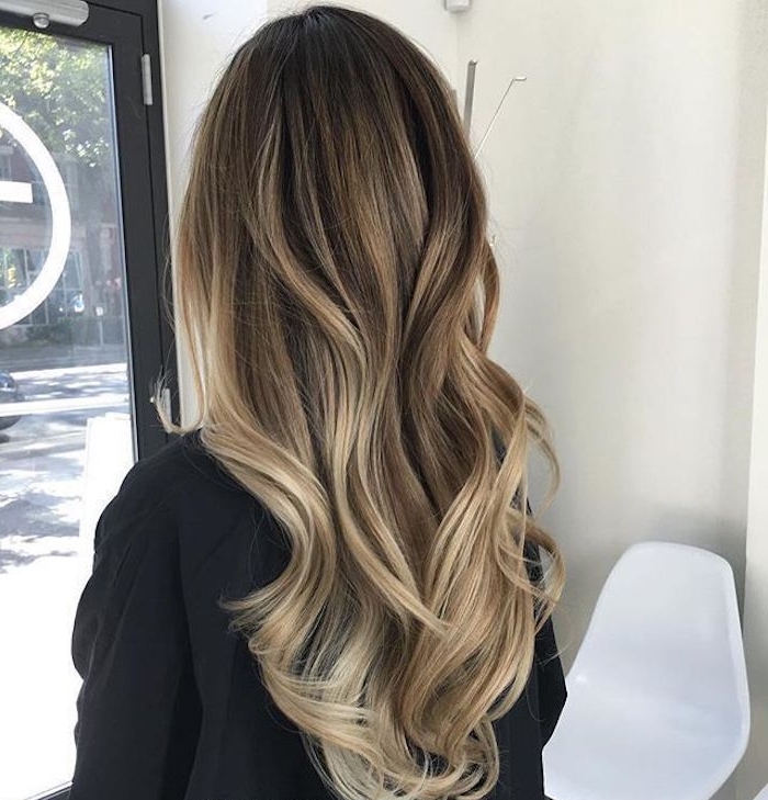 En 10 minutes, n'importe quelle fille pondra un tas pas pire qu'un maître expérimenté ukladka-na-dlinnye-volosy_ (14)