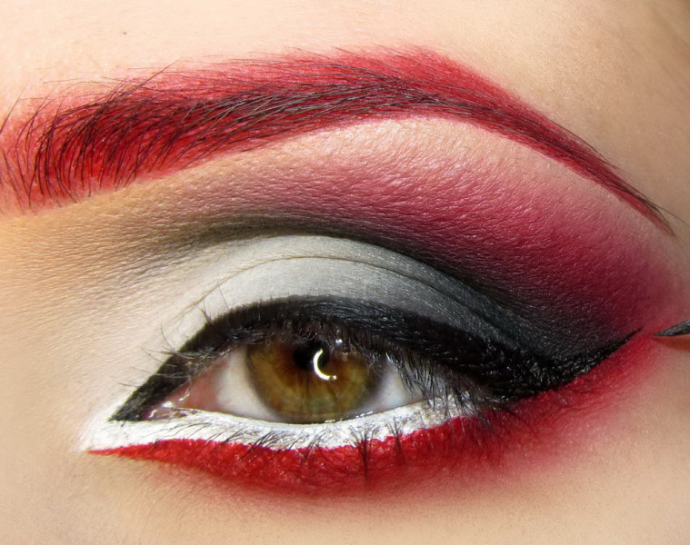 Ang huli ay pinakamahusay na nagsiwalat sa mayamang pagkakaiba-iba. makiyazh-s-krasnymi-tenyami_ (20)