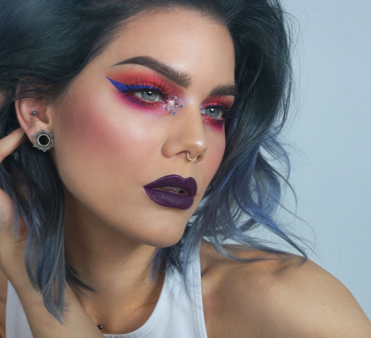 makiyazh-s-krasnymi-tenyami_ (6)