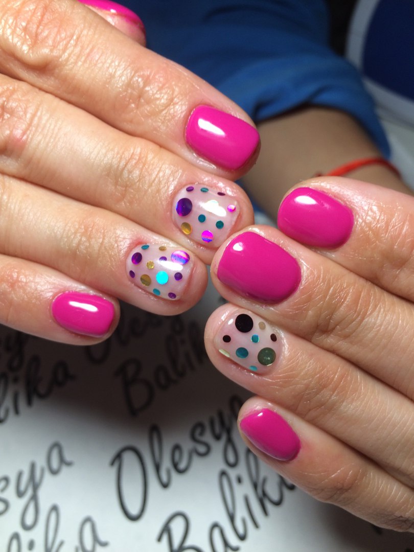 Le matériau est fait de différentes couleurs, ils ne connaissent pas les limites et les formes manikyur-s-kamifubikami_ (13)