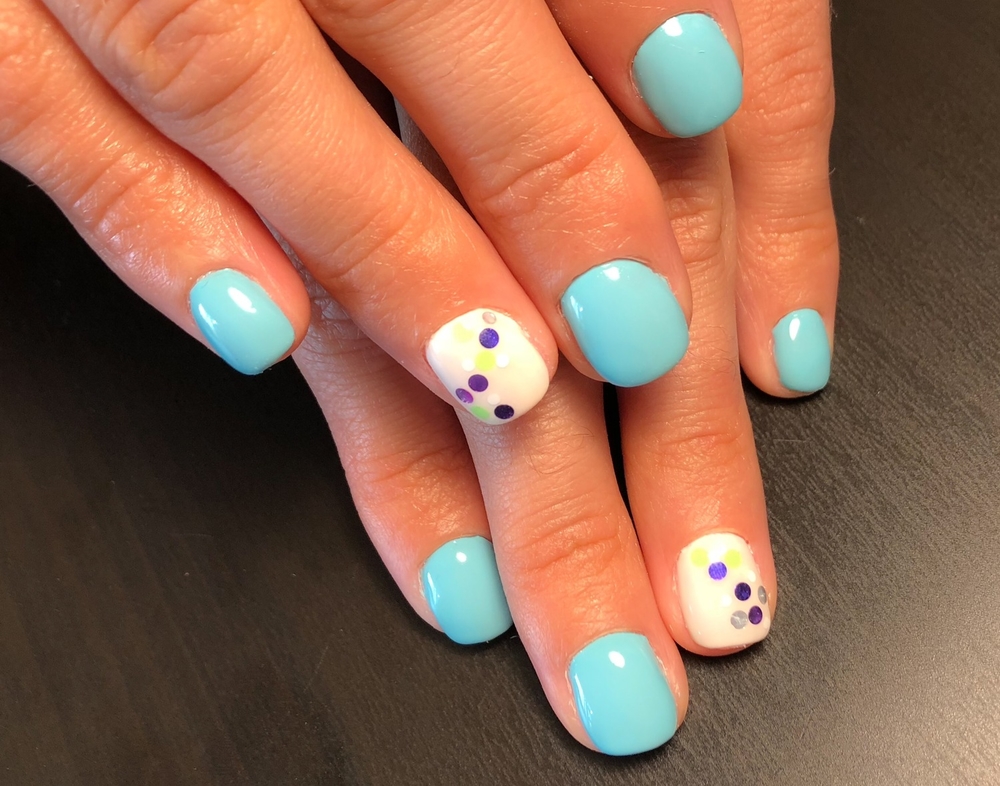 Des artisans expérimentés sont capables de créer des œuvres vraiment charmantes et élégantes, dont vous pourrez à peine quitter les yeux. manikyur-s-kamifubikami_ (19)