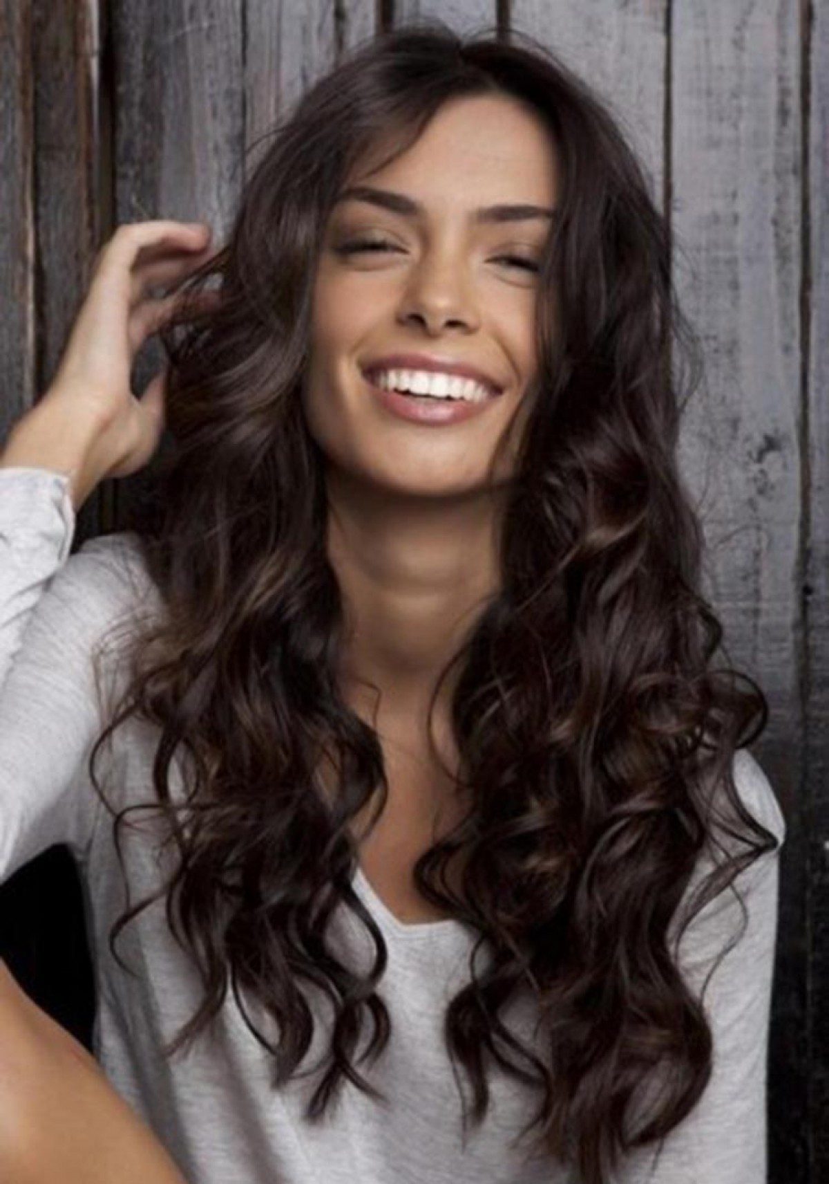 Un ton riche convient aux femmes de la mode modérément foncées mokko-tsvet-volos_ (48)