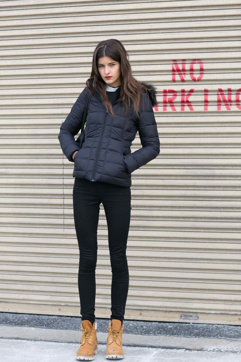 La semelle est caoutchoutée, épaisse, rainurée woodlendy-zhenskie_ (41)