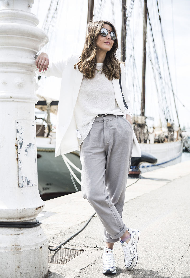 Les chinos pour femmes sont un mélange étonnant de style décontracté et masculin. zhenskie-bryuki-chinos_ (68)