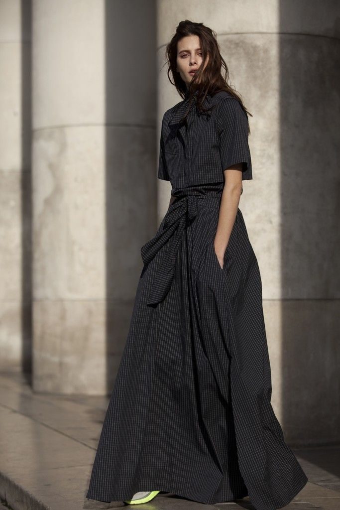 chernoe-plaque-v-pol-43