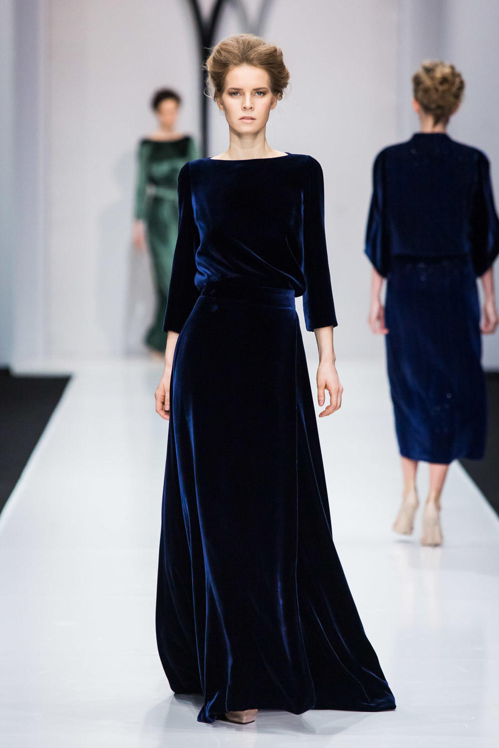 veljurovoe-plaque-30